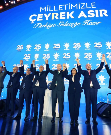 akparti25-ömerkarakas79